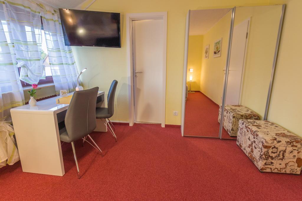 Schwäbisch Gmünd Hotel Rosengarten מראה חיצוני תמונה