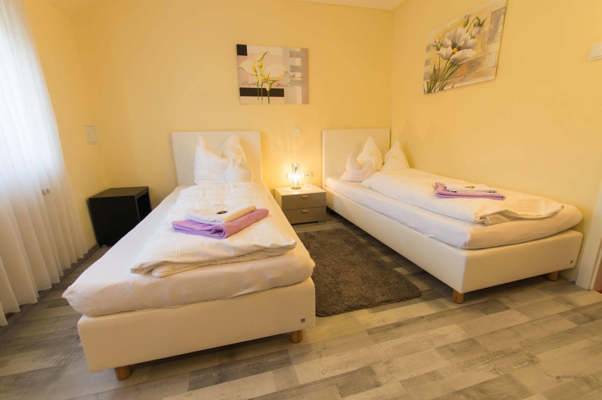 Schwäbisch Gmünd Hotel Rosengarten מראה חיצוני תמונה